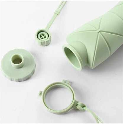 Collapsible Silicone Water Bottle - 600ml Leak-Proof Foldable Sports Bottle for Gym & Travel